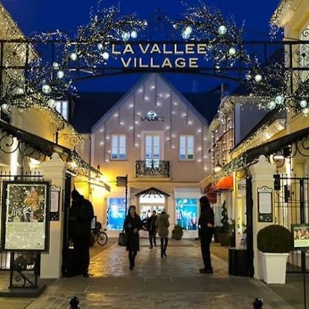 Appartement Duplex Proche Disney Et Paris Vaires-sur-Marne Екстериор снимка